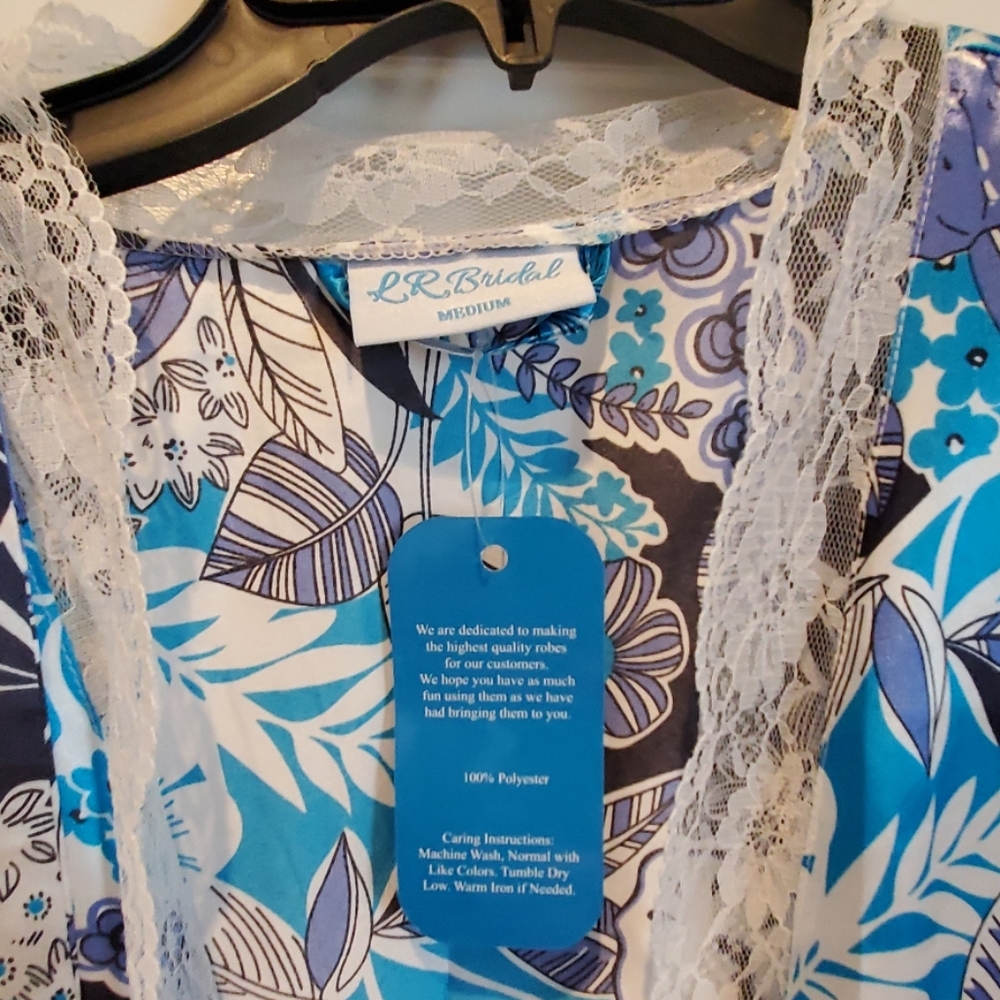 Blue Floral Satin Robe - Picture 2 of 4